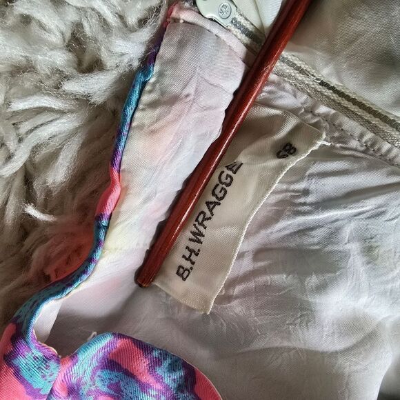 BH WRAGGE Vibrant Floral Long Sleeve Dress  Deep V Neck Size Medium Retro - Picture 6 of 15